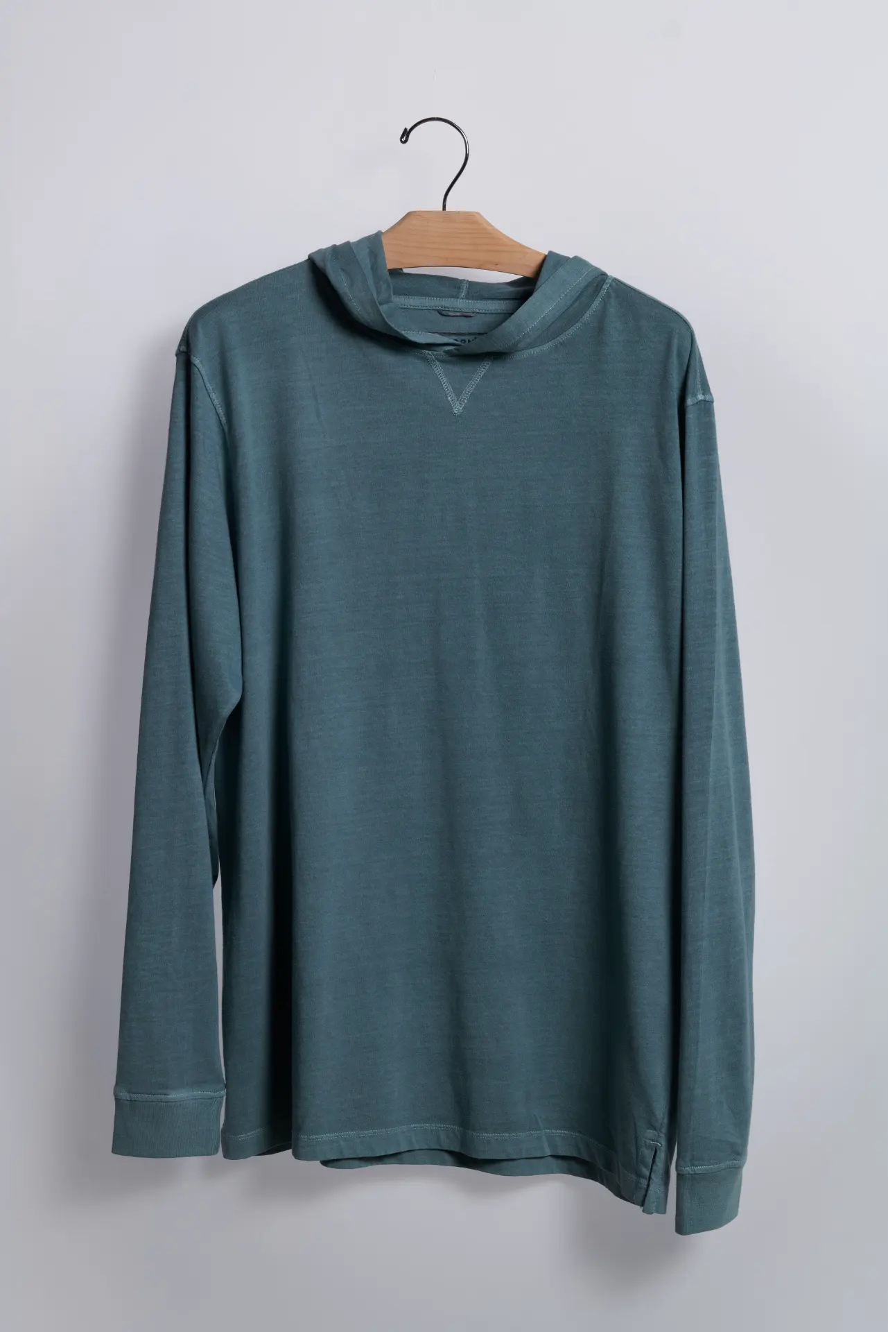 R208 washedspruce front.webp